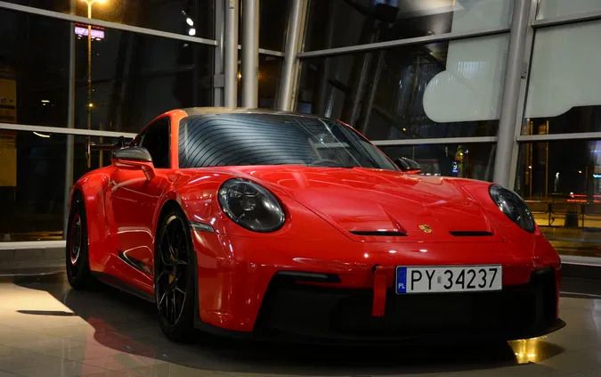 łódzkie Porsche 911 cena 1049900 przebieg: 16795, rok produkcji 2023 z Bychawa